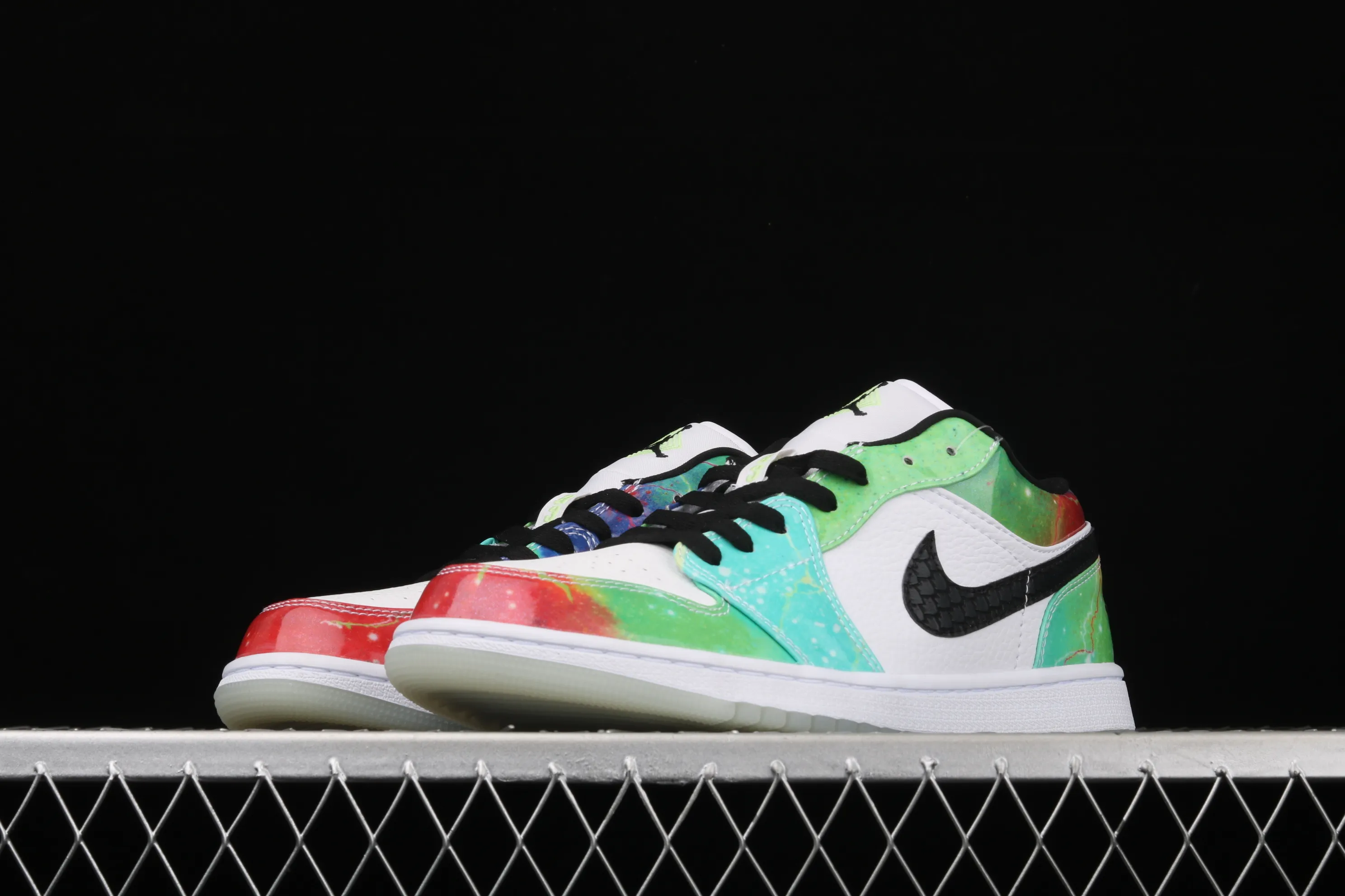 All categories Air Jordan Jordan series basketball shoes Air Jordan 1 Low Air Jordan 1 Low Multicolor AJ1 Joe 1 Galaxy low-top casual sports shoes CW7310-909